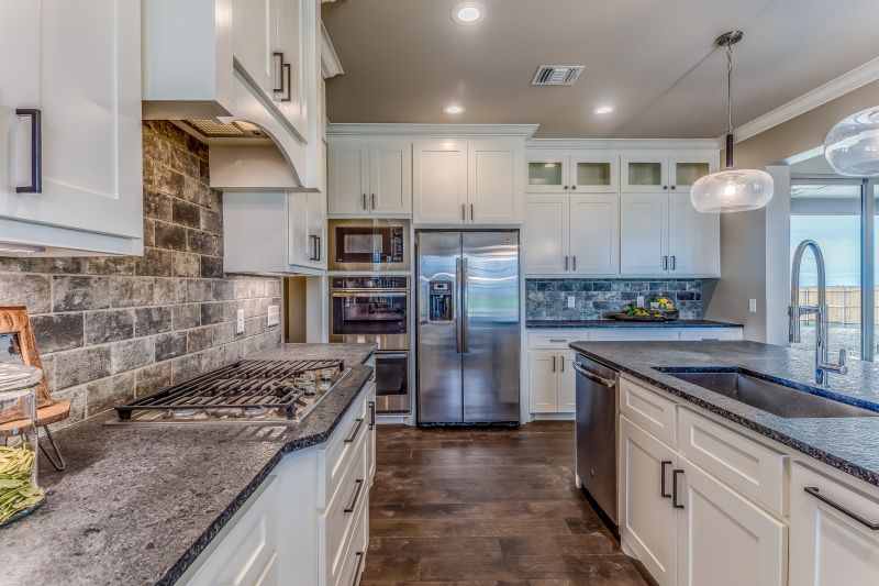 Small Kitchen Remodeling in Conroe, TX